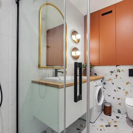 Topaz 113 Przy Plazy- Perlowa Przystan- * Sianożęty