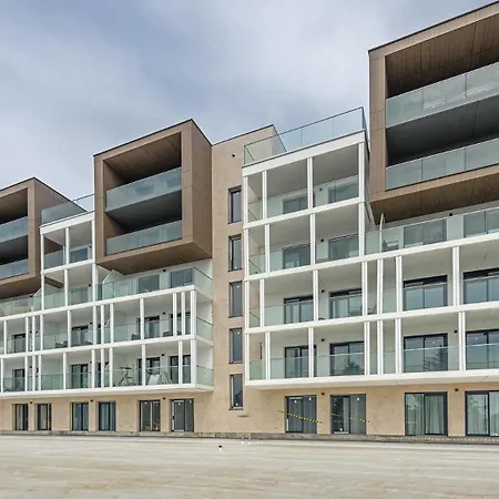 Topaz 113 Przy Plazy- Perlowa Przystan- * Sianożęty