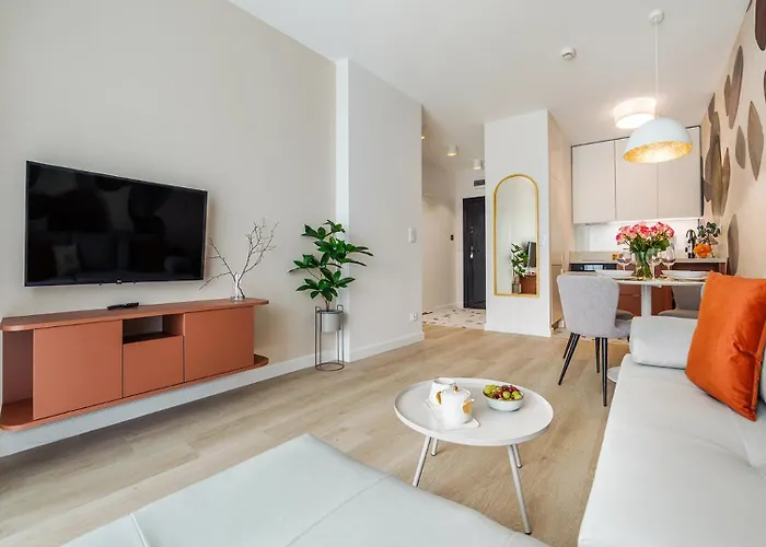 Topaz 113 Przy Plazy- Perlowa Przystan- *