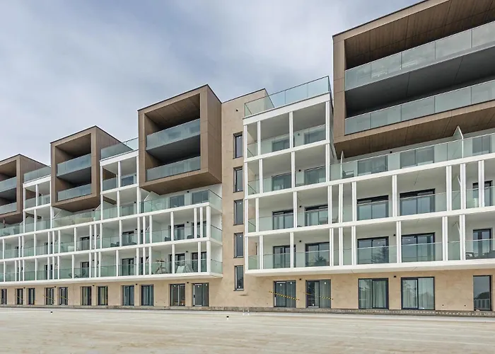 Topaz 113 Przy Plazy- Perlowa Przystan- * Sianożęty